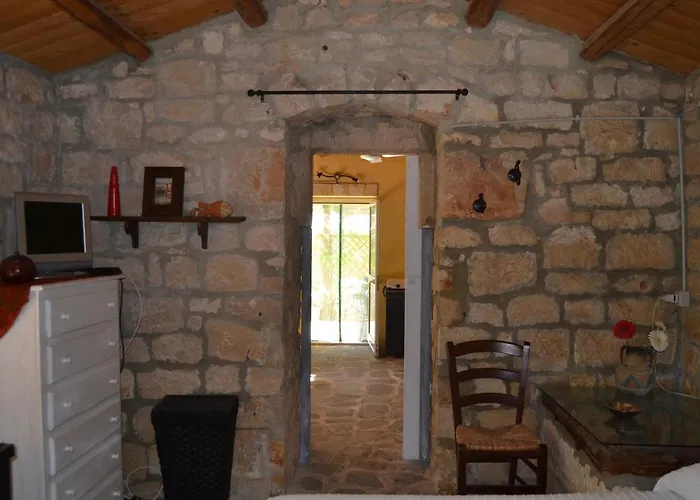 בית הארחה Oasi Di Campagna מודיקה