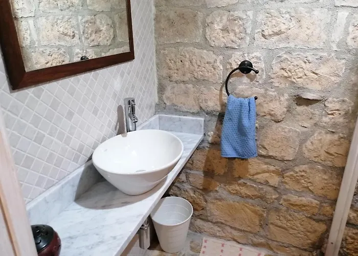 בית הארחה Oasi Di Campagna מודיקה