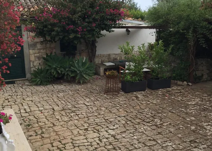 Oasi Di Campagna בית הארחה 4*